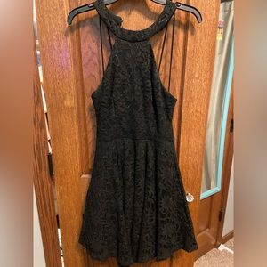 Says size 9/10 not sure what that means. I wear a size small and it fits.